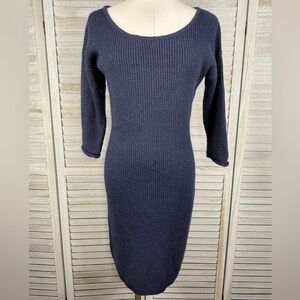 T/O SWEATERS Women's Navy/Gold Metallic Sweater Dress-Large
